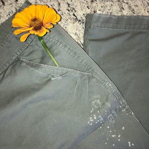 ON minor distress chino NWOT